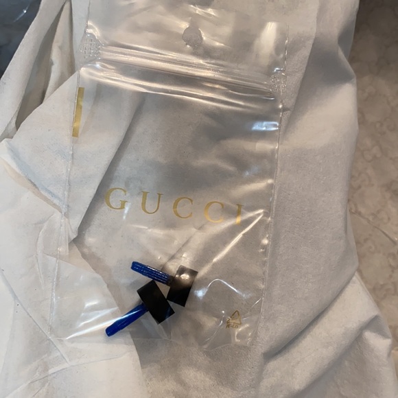 Gucci Size 8 Suede Black Strappy Heels 4 inch - Picture 9 of 9